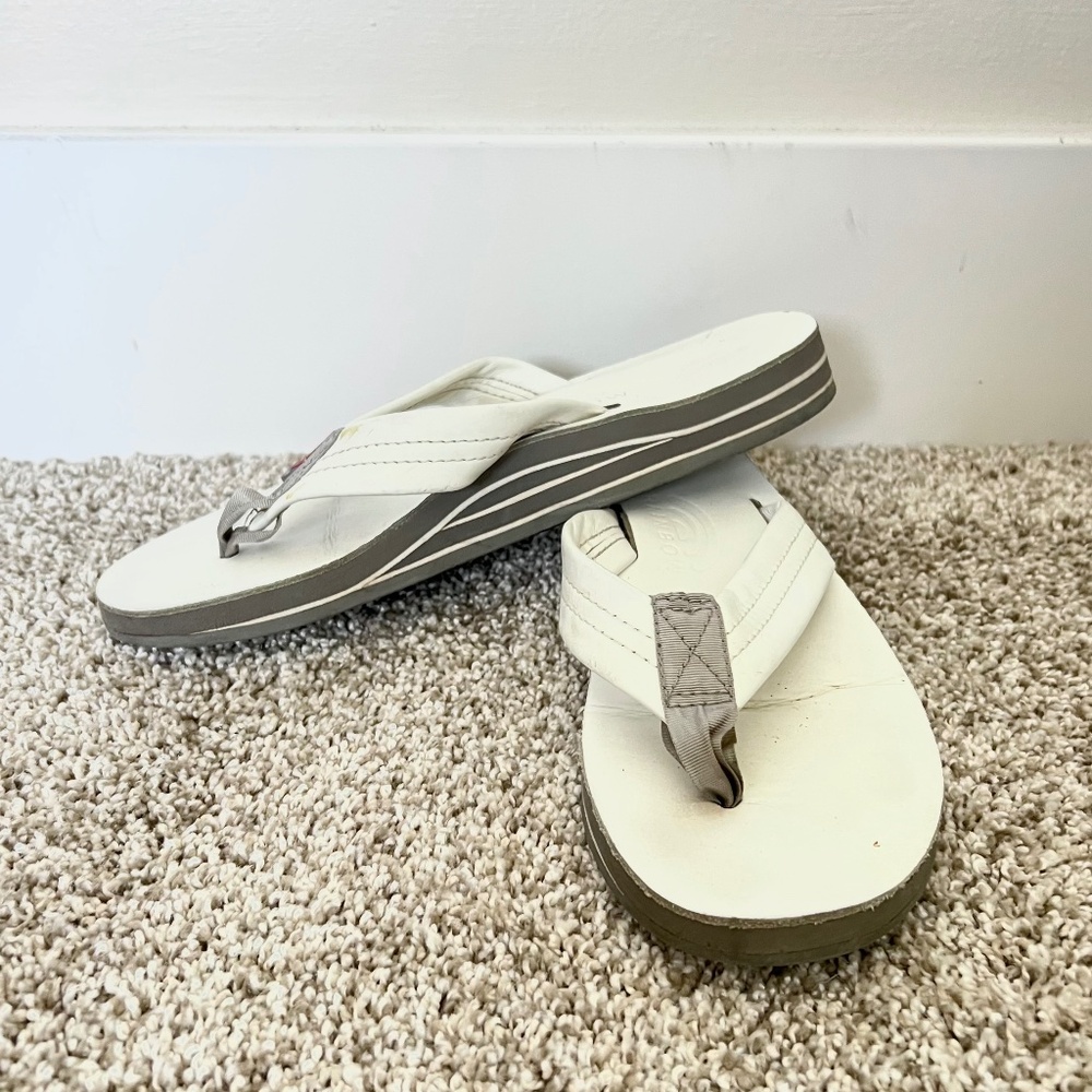 Rainbow Sandals | White | Size 7 | Double Layer Premier Leather w/ Arch Support